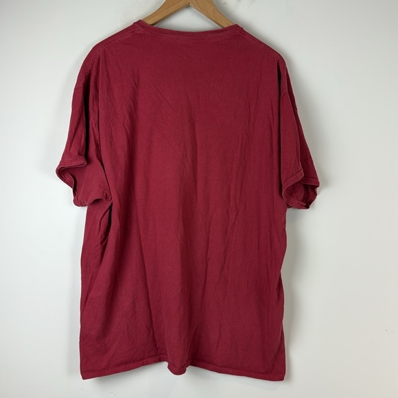 Vancouver Museum of Anthropology Red Graphic T-Shirt Vintage - Picture 3 of 6